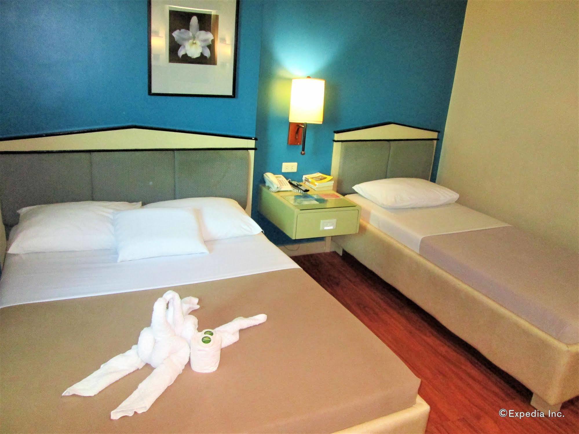 New Dawn Pensionne House Cagayan de Oro Buitenkant foto
