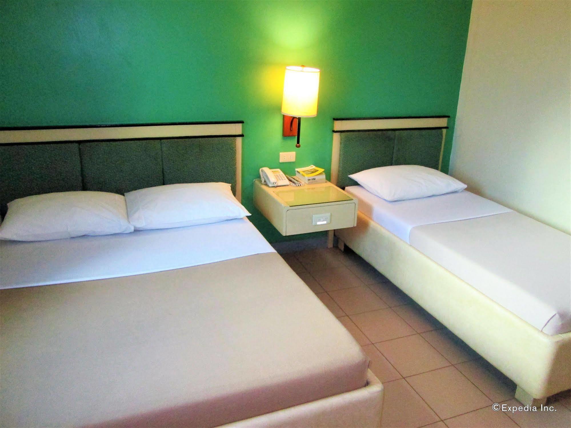 New Dawn Pensionne House Cagayan de Oro Buitenkant foto