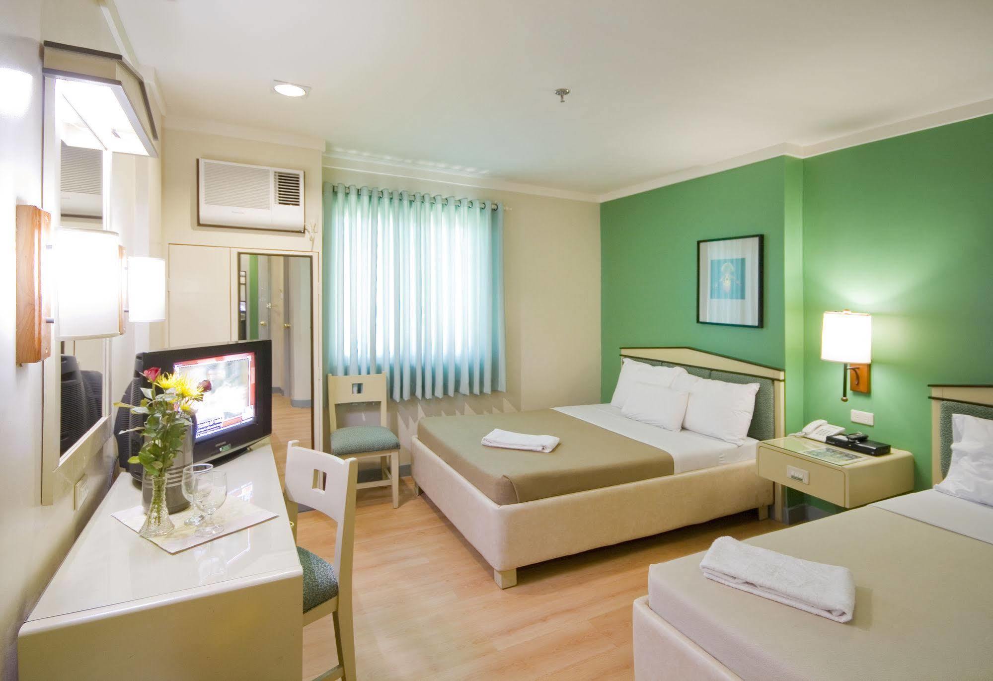 New Dawn Pensionne House Cagayan de Oro Buitenkant foto